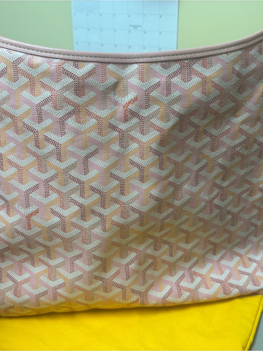 Goyard Pink Hobo 2026 - Picture 9 of 17